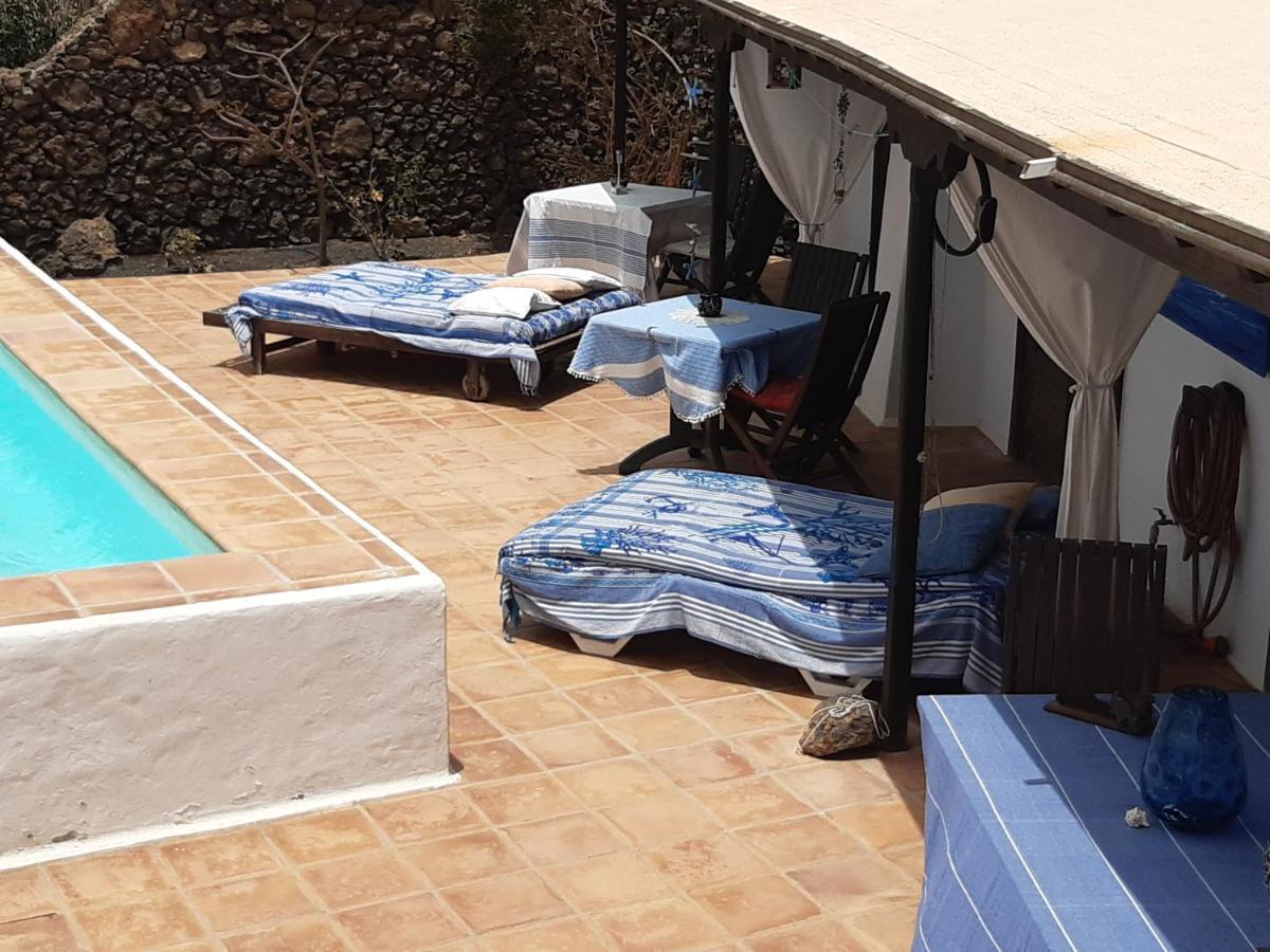 Tipica Lanzarote House Only Adults Acomodação com café da manhã Tías Exterior foto
