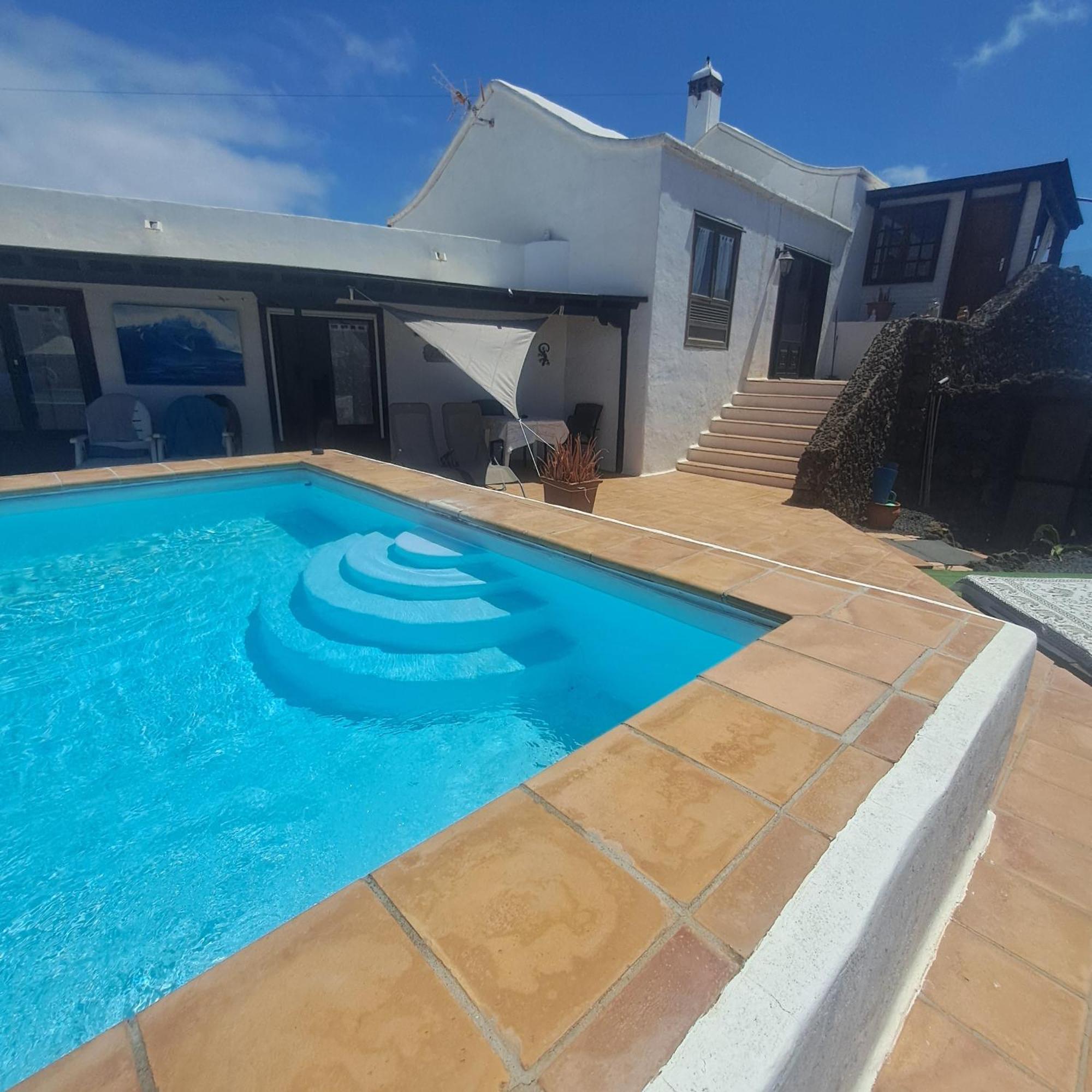 Tipica Lanzarote House Only Adults Acomodação com café da manhã Tías Exterior foto